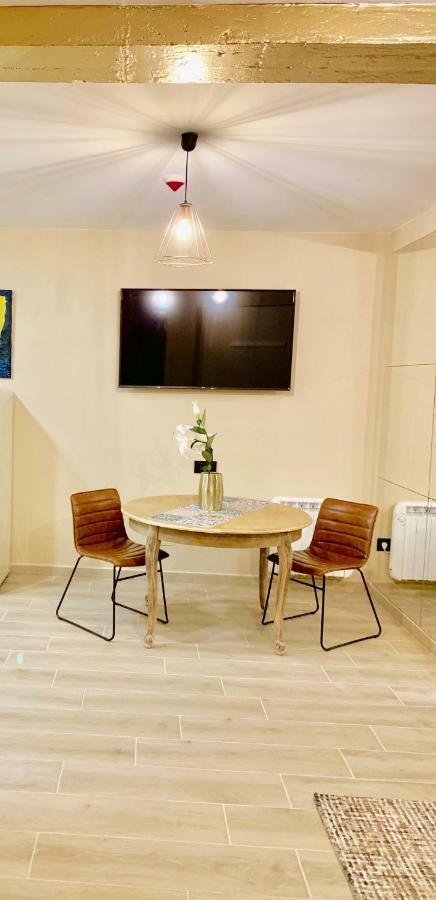 Garnica5 Suites Torrelavega Extérieur photo